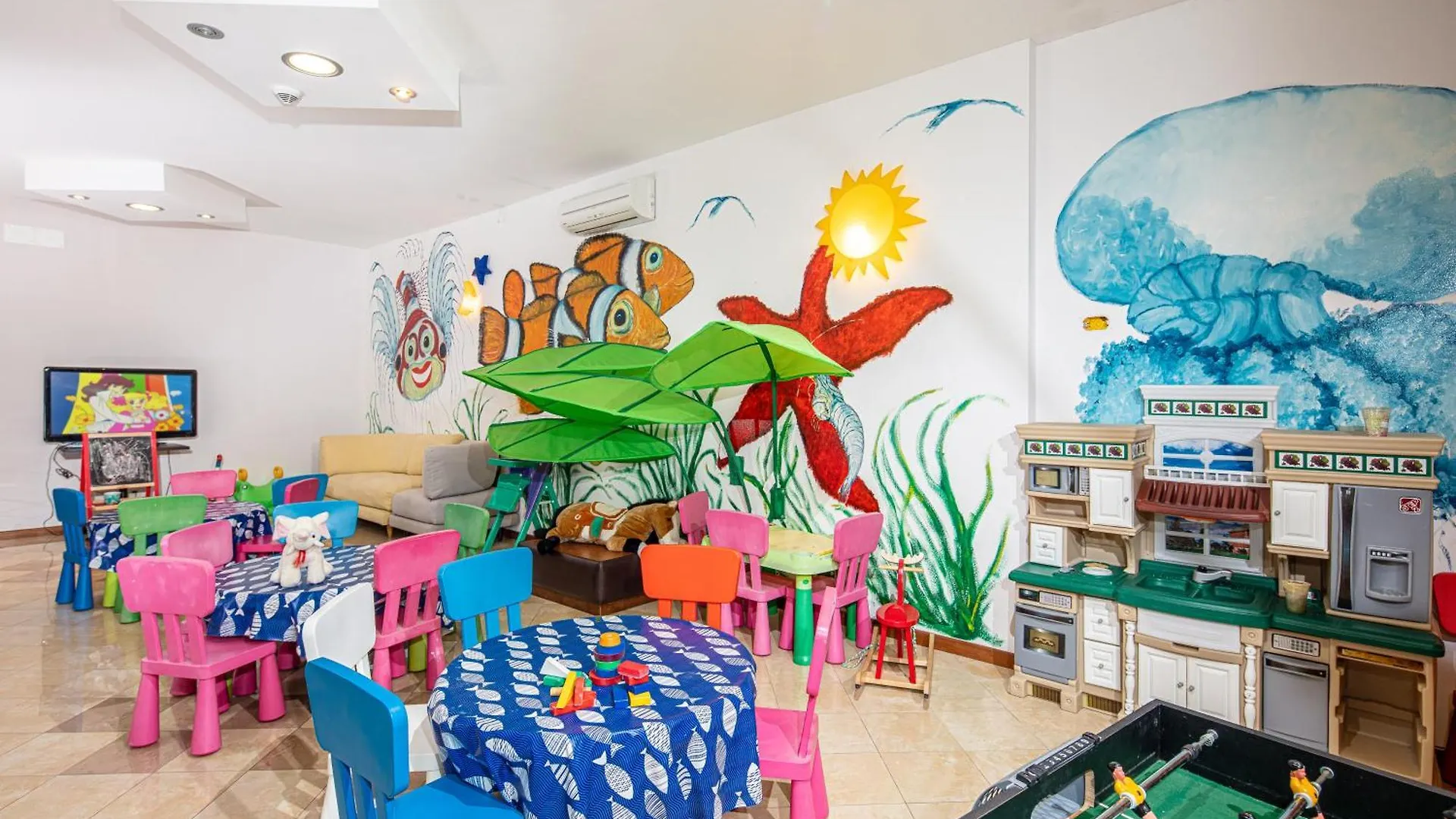 Hotel Eden Bibione 4*,  Italy